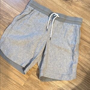 Athleta Gray Women's Athletic Shorts